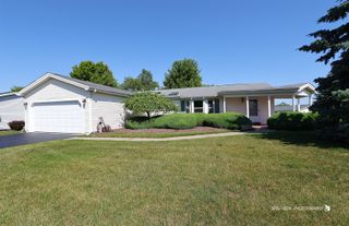 1502 Victory Lane, Grayslake, IL 60030