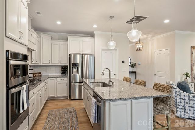 19218 Hawk Haven Lane, Charlotte, NC 28278