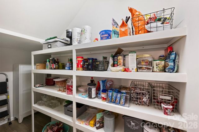 19218 Hawk Haven Lane, Charlotte, NC 28278