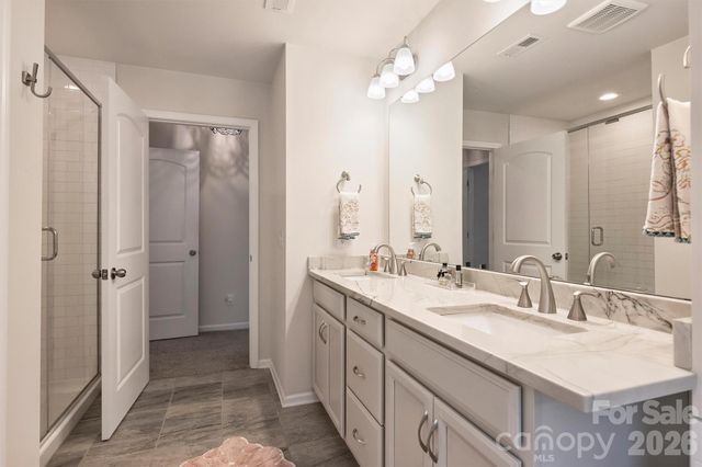 19218 Hawk Haven Lane, Charlotte, NC 28278