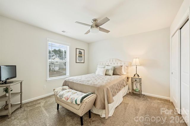 19218 Hawk Haven Lane, Charlotte, NC 28278