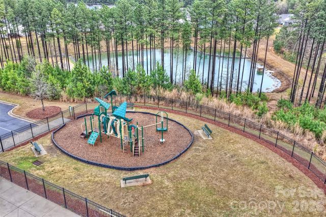 19218 Hawk Haven Lane, Charlotte, NC 28278