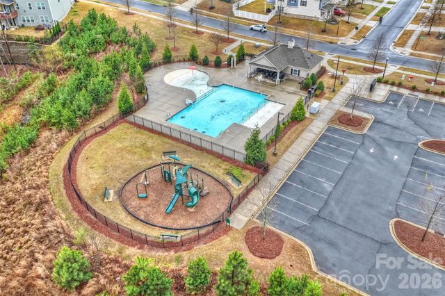 19218 Hawk Haven Lane, Charlotte, NC 28278