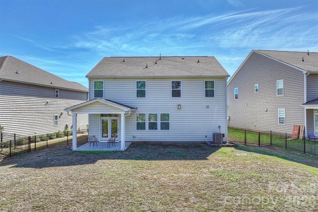 19218 Hawk Haven Lane, Charlotte, NC 28278