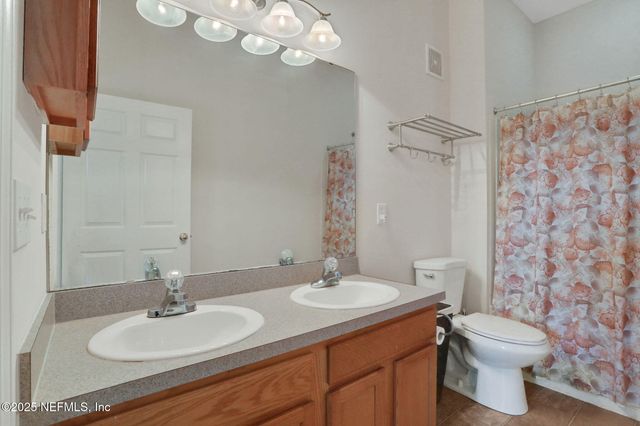 785 OAKLEAF PLANTATION Parkway 1634, Orange Park, FL 32065