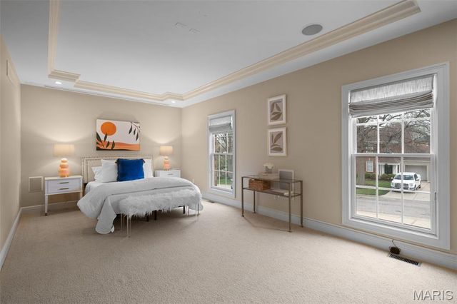 8116 Teasdale Avenue, University City, MO 63130