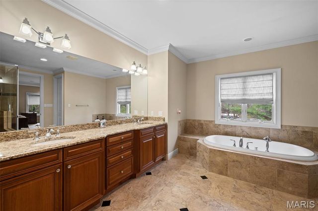 8116 Teasdale Avenue, University City, MO 63130