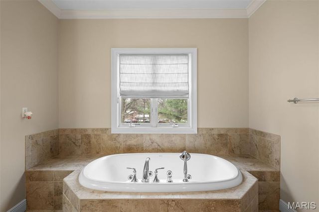 8116 Teasdale Avenue, University City, MO 63130