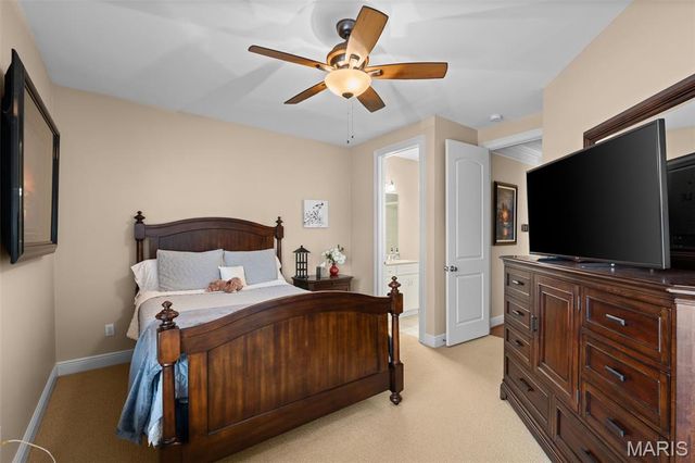 8116 Teasdale Avenue, University City, MO 63130