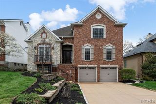 8116 Teasdale Avenue, University City, MO 63130