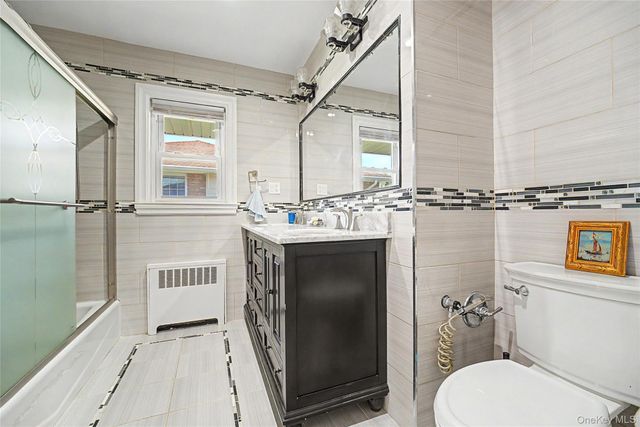 31 Edgemere Drive, Searingtown, NY 11507