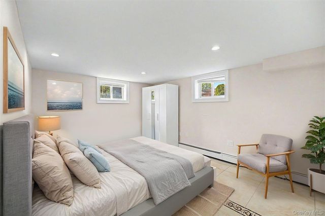 31 Edgemere Drive, Searingtown, NY 11507