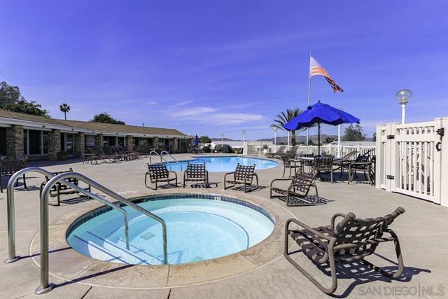 8712 N Magnolia Ave space 82 82, Canyon Areas, CA 92071