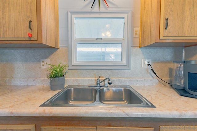 8712 N Magnolia Ave space 82 82, Canyon Areas, CA 92071