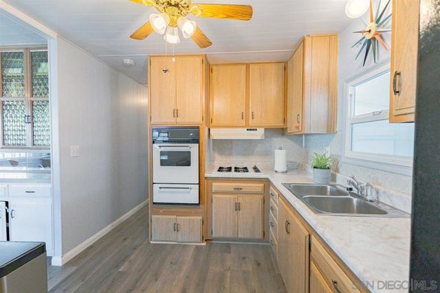 8712 N Magnolia Ave space 82 82, Canyon Areas, CA 92071