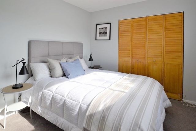1643 Cambridge St 77, Cambridge, MA 02138