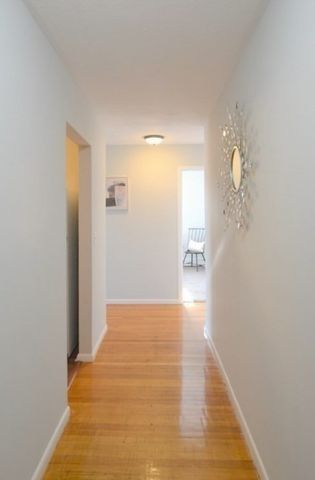 1643 Cambridge St 77, Cambridge, MA 02138