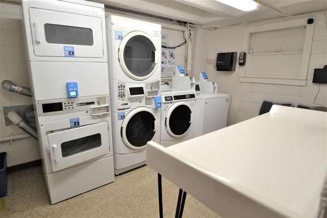 1643 Cambridge St 77, Cambridge, MA 02138