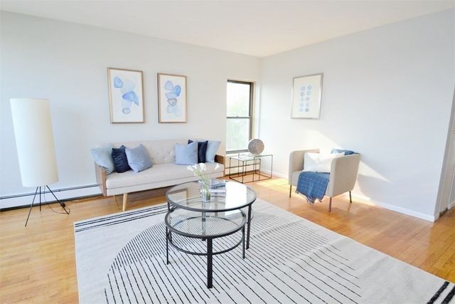 1643 Cambridge St 77, Cambridge, MA 02138