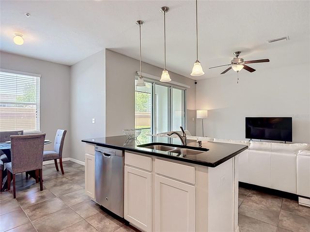 8615 ANDALUCIA FIELD DRIVE, Tampa, FL 33637