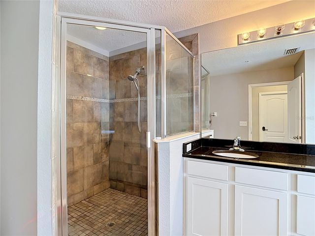 8615 ANDALUCIA FIELD DRIVE, Tampa, FL 33637