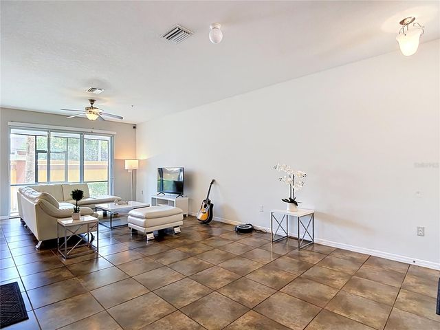 8615 ANDALUCIA FIELD DRIVE, Tampa, FL 33637