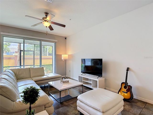 8615 ANDALUCIA FIELD DRIVE, Tampa, FL 33637