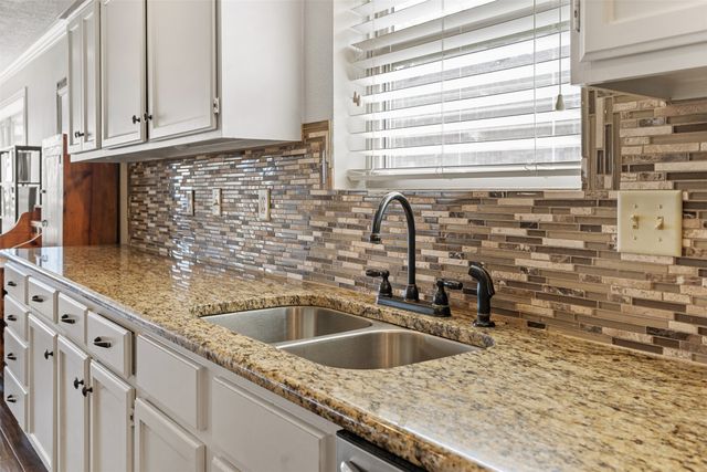 22766 Diamond Bay Drive, Frankston, TX 75763