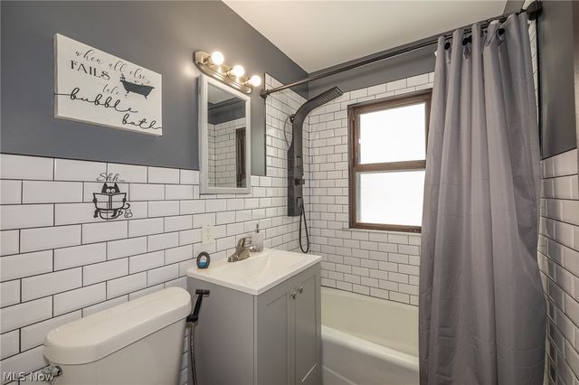 15497 Hummel Road, Brook Park, OH 44142