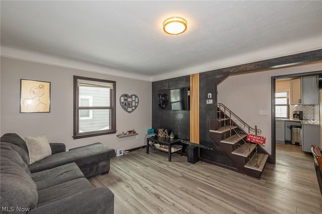 15497 Hummel Road, Brook Park, OH 44142