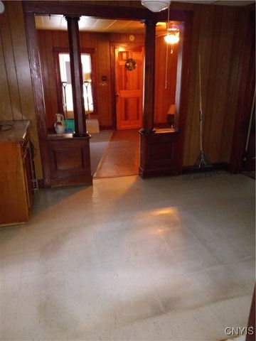 812 Warren Street, Utica, NY 13502