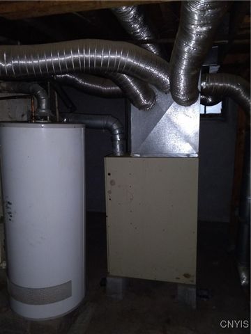 812 Warren Street, Utica, NY 13502