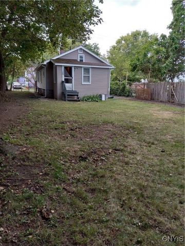 812 Warren Street, Utica, NY 13502