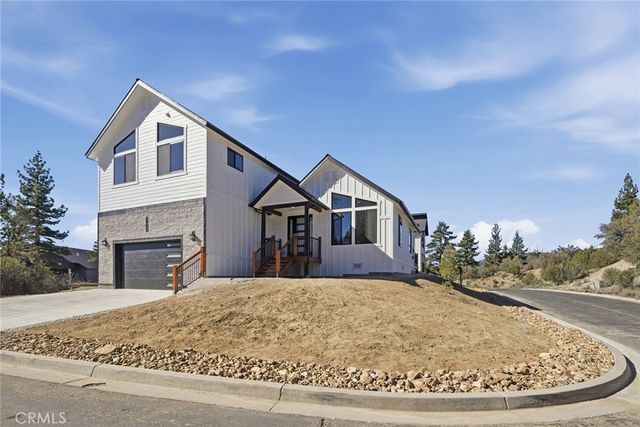 447 Tanglewood Drive, Big Bear City, CA 92314