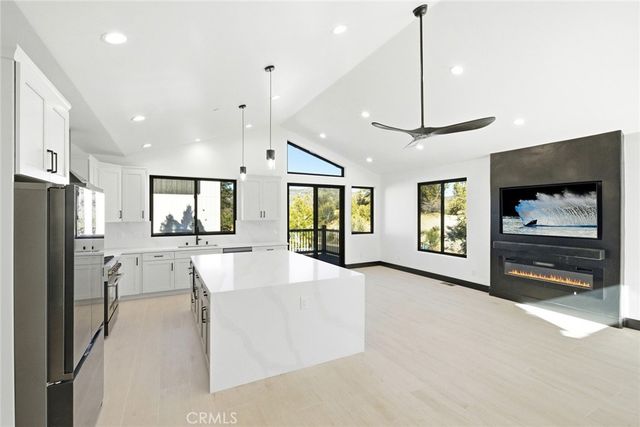 447 Tanglewood Drive, Big Bear City, CA 92314