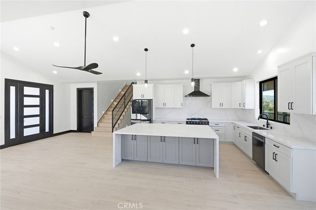 447 Tanglewood Drive, Big Bear City, CA 92314