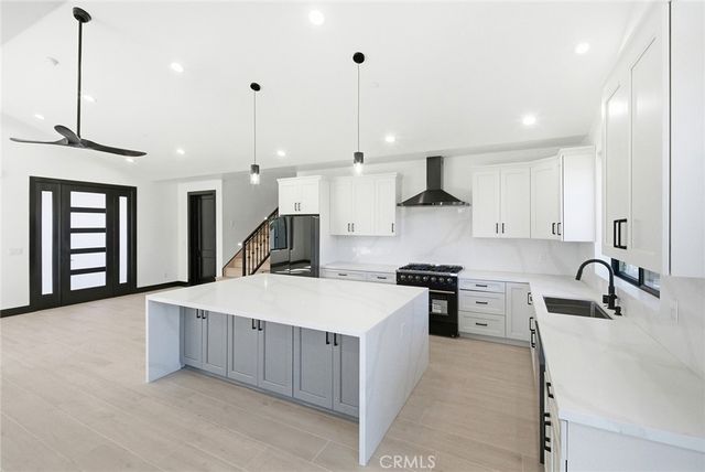 447 Tanglewood Drive, Big Bear City, CA 92314