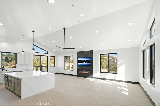 447 Tanglewood Drive, Big Bear City, CA 92314