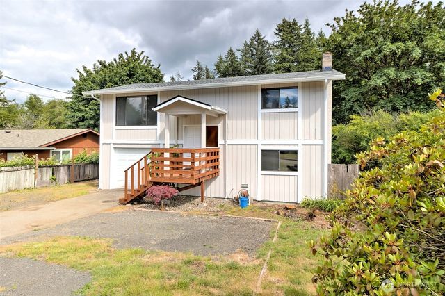 2064 Lake Boulevard, Shelton, WA 98584