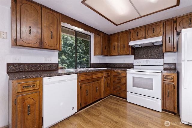 2064 Lake Boulevard, Shelton, WA 98584