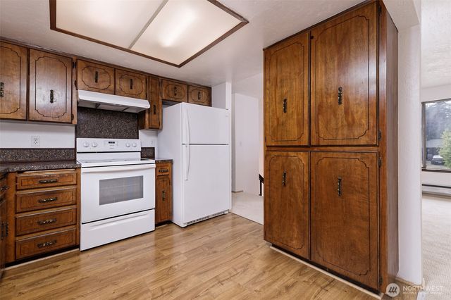 2064 Lake Boulevard, Shelton, WA 98584