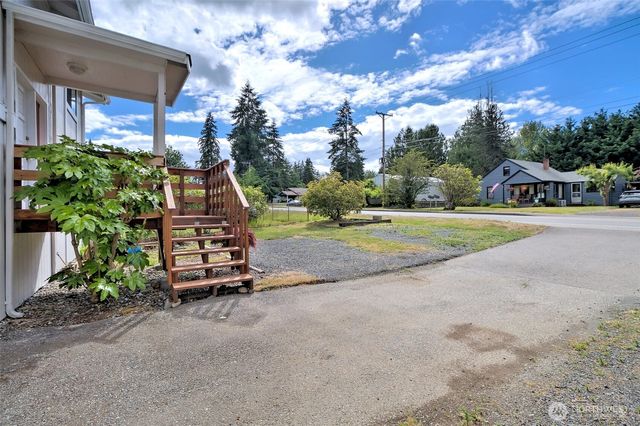 2064 Lake Boulevard, Shelton, WA 98584