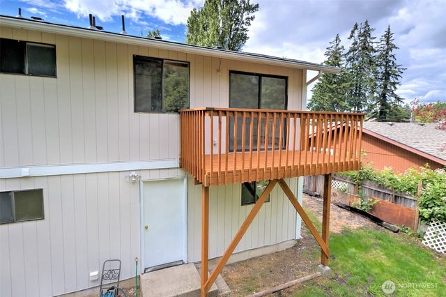 2064 Lake Boulevard, Shelton, WA 98584
