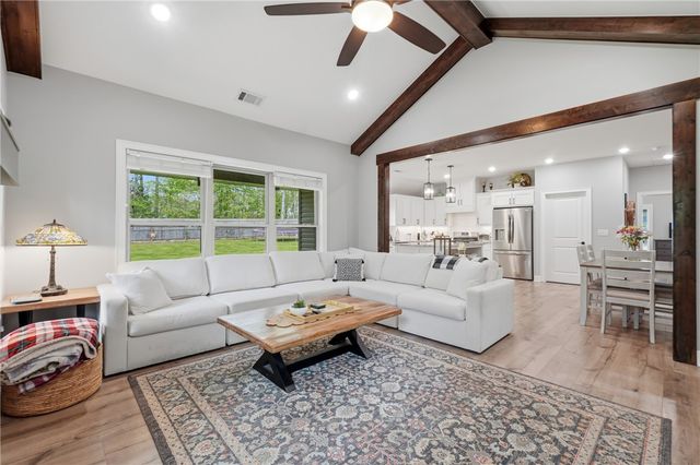 69 Ayr Drive, Bella Vista, AR 72715