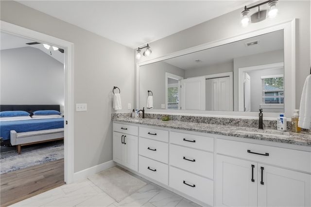 69 Ayr Drive, Bella Vista, AR 72715