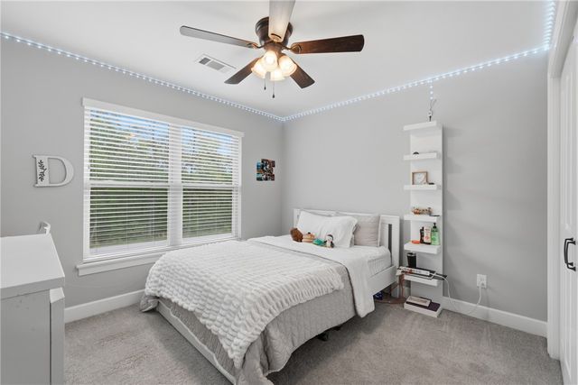 69 Ayr Drive, Bella Vista, AR 72715