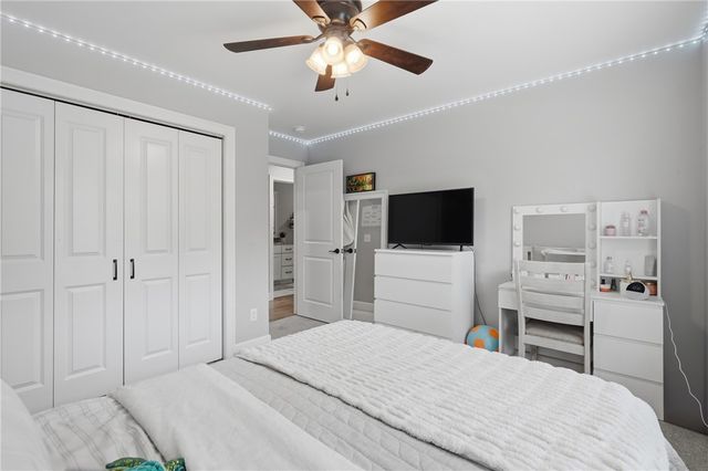 69 Ayr Drive, Bella Vista, AR 72715