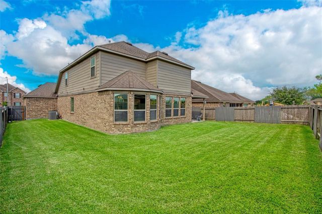 30205 Willow Chase Lane, Brookshire, TX 77423