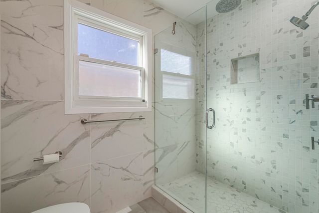 7504 Vista del Arroyo Avenue NE, Albuquerque, NM 87109