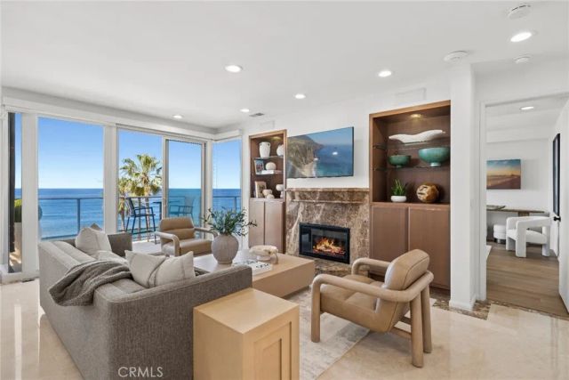 921 Gaviota Drive, Laguna Beach, CA 92651